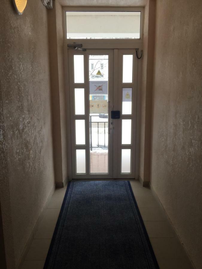 Center Apartment On Albisoara Street تشيسيناو المظهر الخارجي الصورة